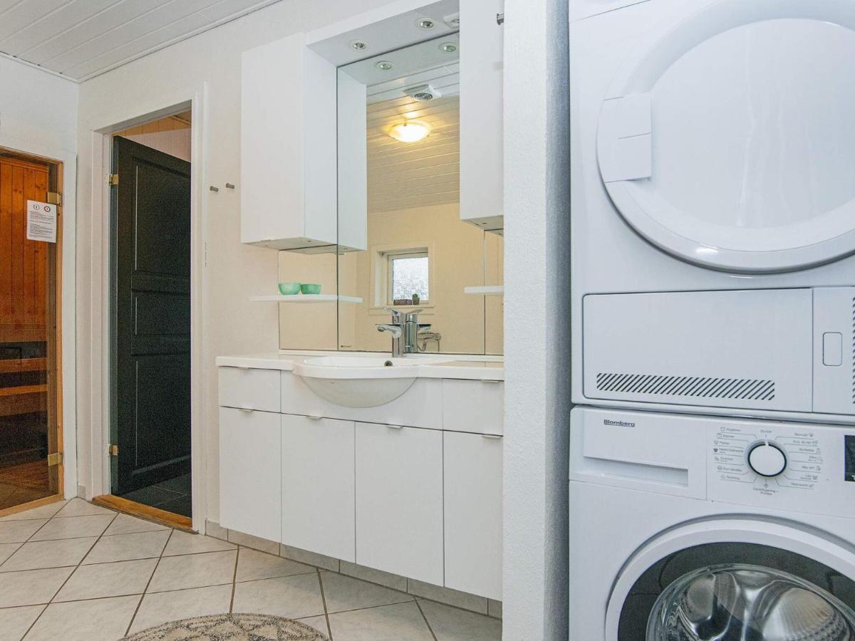 Holiday Home Lyngvej IV Fjerbaek Экстерьер фото